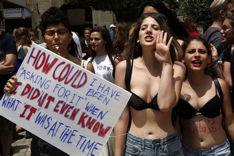 Chicago SlutWalk Bans Zionist Symbols