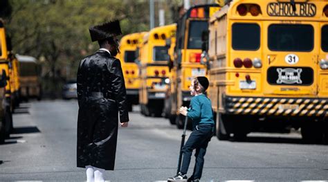 امرأة سابقة من Hasidic تقدم جولات في أراضيها السابقة في مدينة نيويورك
