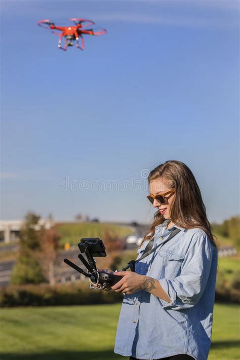 Brunette Coed Enjoying The Fall Foliage Stock Image Image Of Cosmetic