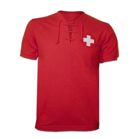 Nous rassemblons le calendrier des matchs de football suisse diffusés à la tv en france. Sport Vintage - Maillot Suisse 1954 retro foot