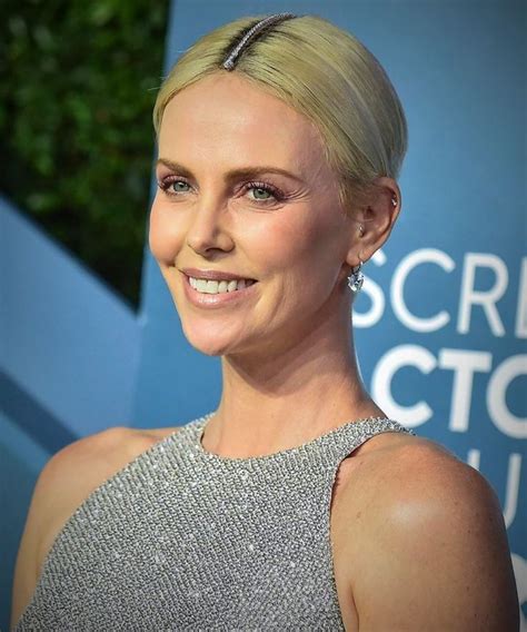 Top 10 Highest Paid Actresses In 2018 Charlize Theron Actresses And