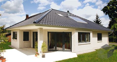 Was die finanzierung betrifft, kannte ich mich gut aus. Einfamilienhaus Modell 3.128 R von Elbe-Haus® | Fertighaus.de