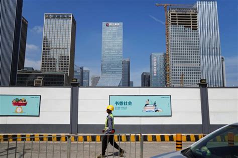 Hong Kong property agencies suing Evergrande to recover commissions