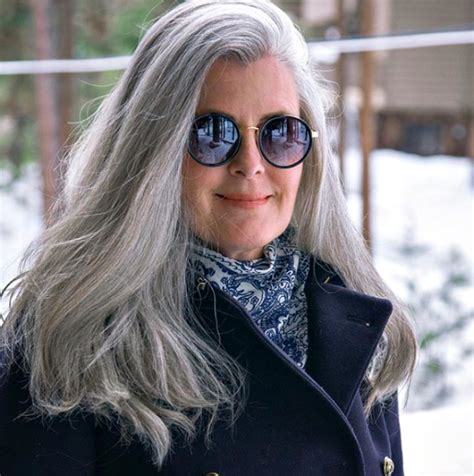 3 Ways To Wear Gray Hair Over 40 Artofit