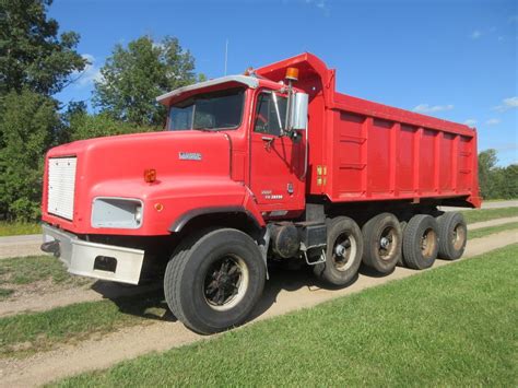 1995 International Paystar 5000 Quad Axle Dump Truck For Sale 3517