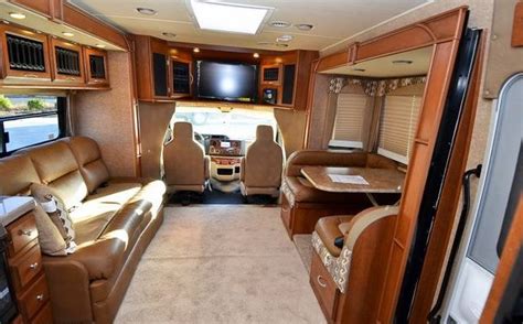 2014 Coachmen Concord Class C El Rastreador De Noticias