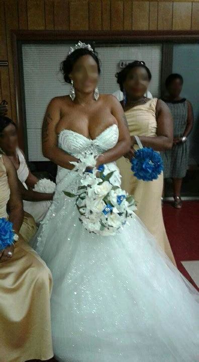 Bride Wears Boobs Popping Wedding Gown Is This Fashion Or Madness Events Nigeria