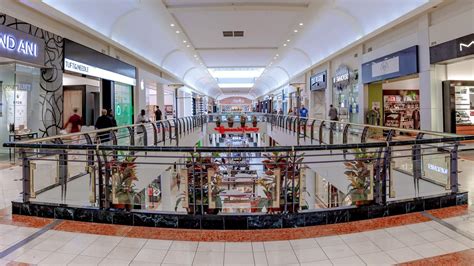 Raleighs Crabtree Valley Mall To Welcome New Retailers As Others
