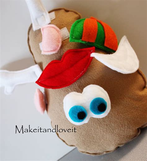 Lihat ide lainnya tentang kain flanel, hiasan, kain. Tiny Sparkly Things: DIY - FELT Mr. Potato Head | Felt diy