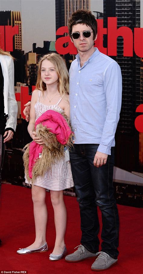 Noel Gallagher S Daughter Anais Furious Oasis Rocker Rejected X Factor Role Daily Mail Online