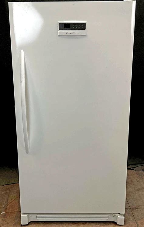 lot frigidaire 20 5 cu ft upright freezer