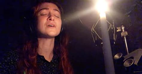 Female Vocalist Sings Chilling Rendition Of The Sound Of Silence