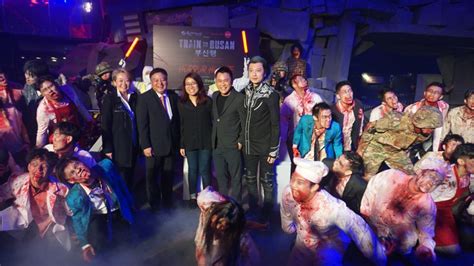 Award winning movie train to busan, came to life the night it was launched in skytropolis genting highlands. Train to Busan Horror House, Permainan Menyeramkan di ...