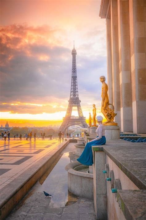 35 Best Paris Instagram Spots Linda On The Run In 2020 Paris Travel