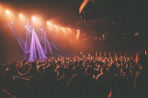 What You Need to Know About Event Management for Music Concerts