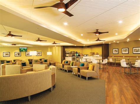 Hnl Hawaiian Airlines The Plumeria Lounge Reviews And Photos Terminal