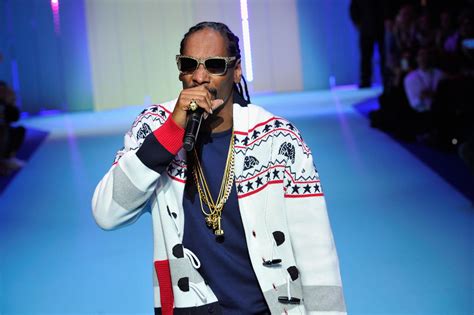 Snoop Dogg Performs At Paris Fashion Week Fashion Best Of Fashion