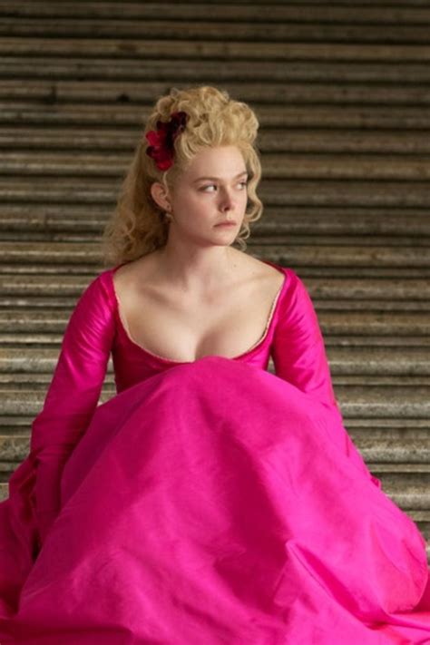 Elle Fanning In Hulus The Great Russian History And The Rise Of Catherine The Great Hulus
