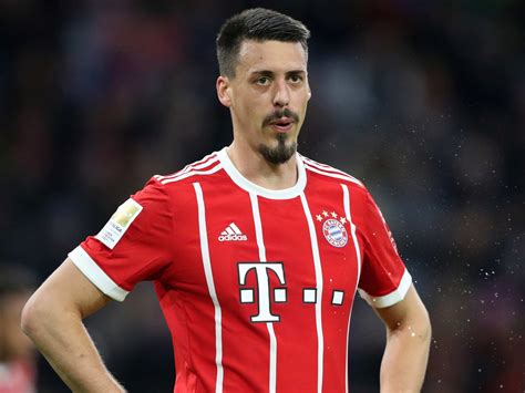 Der ehemalige nationalspieler heuert bei einem drittligisten im münchenr umland an. FC Bayern: Empfehlung für Kauf von Kingsley Coman | FC Bayern