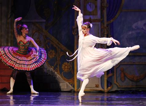 See Moscow Ballets Ekaterina In Little Rock バレエ