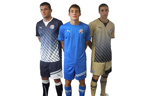 You can also get other teams dream league soccer kits and logos and change kits and logos very easily. Dinamo Zagreb Kit - Dinamo Zagreb Home Camiseta De Futbol ...