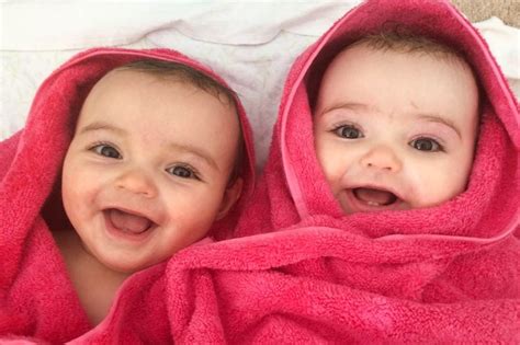 5 Things I Wish Id Been Warned About Being Pregnant With Twins Twin