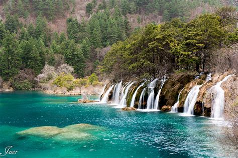 Vallée De Jiuzhaigou Chine Un Parc National Sublime