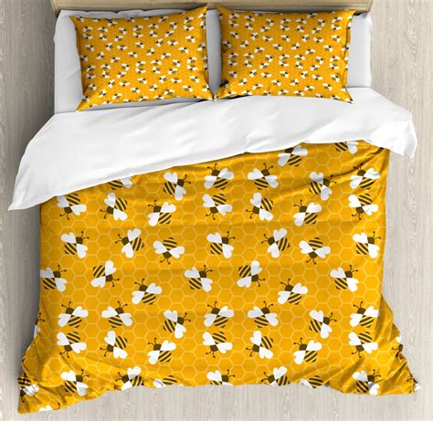 Bee Queen Size Duvet Cover Set Bumble Bees Producing Honey By Filling