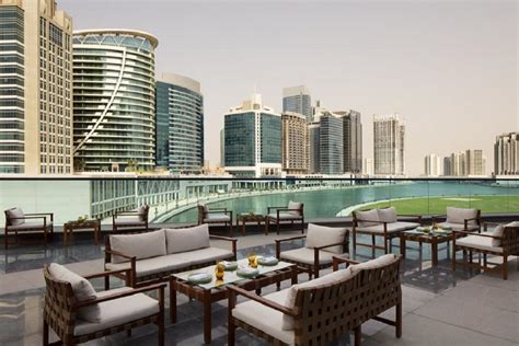Außenansicht Radisson Blu Hotel Dubai Waterfront Dubai