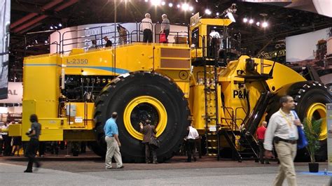 Top 3 Worlds Largest Wheel Loaders Youtube