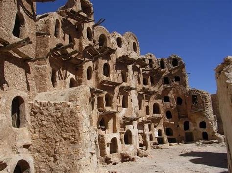 The Ruins Of An Ancient City Are Made Out Of Clay And Stone With Small