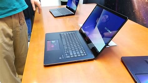 Asus Zenbook Pro 15 Ux580 A 55 Inch Screen In The Touchpad