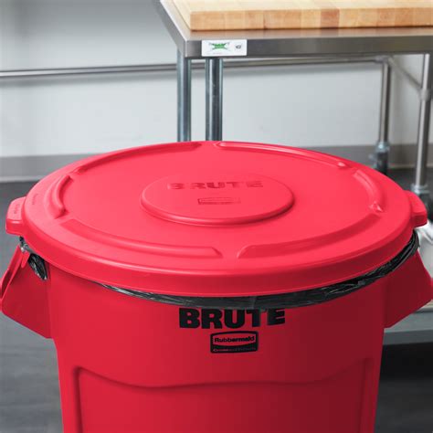 Rubbermaid FG RED BRUTE Red Gallon Round Trash Can Lid