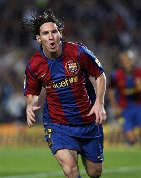 And he is 169cm tall. Footballers Picture,Biography ,Life And Gossip.: The World's Best Footballers Lionel Messi