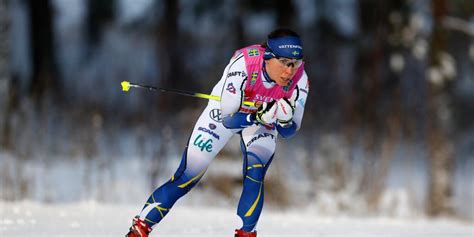 Poromaa, der für den åsarna ik startet, nahm bis 2020 vorwiegend an juniorenrennen teil. Andersson fick revansch på landslagskompisen | GP