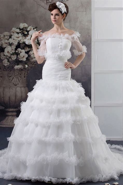 30 Best Some Of The Worlds Ugliest Wedding Dresses Images