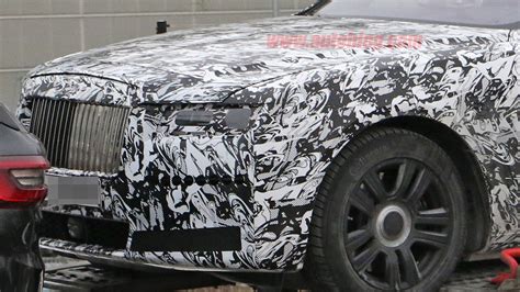 New Rolls Royce Ghost Spied With Evolutionary Design Autoblog