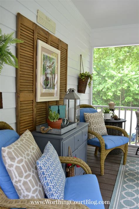 We also have a weekly stickied thread on the front page of this subreddit where those seeking and able to provide design services can link up. A Screened Porch Haven for Warm Summer Days