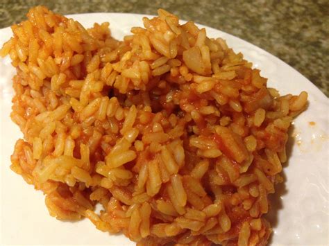 Easy Spanish Rice Using Tomato Sauce