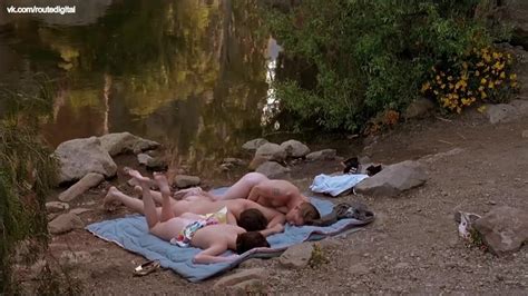 Lara Flynn Boyle Katherine Kousi Nude Threesome