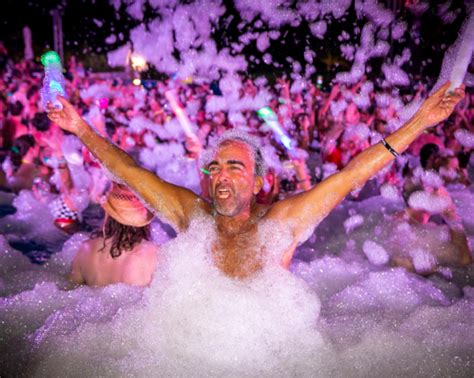 neon foam party the sands