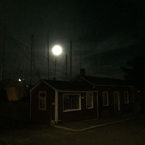 Scenes Around Salem Massachusetts At Night During A Full Moon Walking Tour Salem Scenes