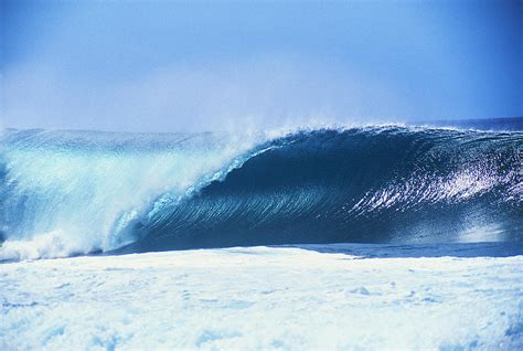 Perfect Wave At Pipeline Photograph By Vince Cavataio Printscapes