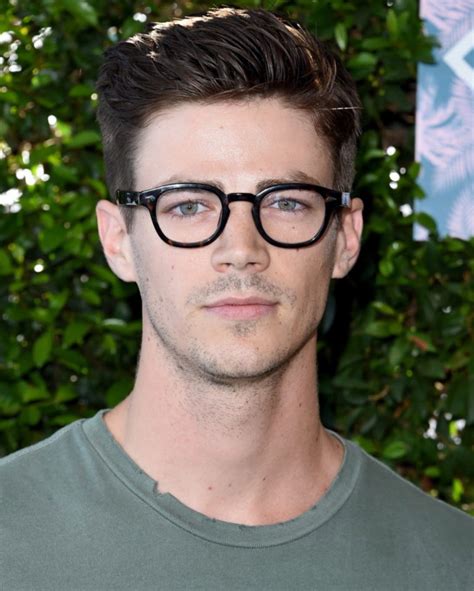 22 men s hairstyles with glasses to look cool and stylish haircuts and hairstyles 2018