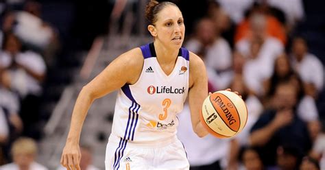 Who Is The Greatest Womens Basketball Player Ever
