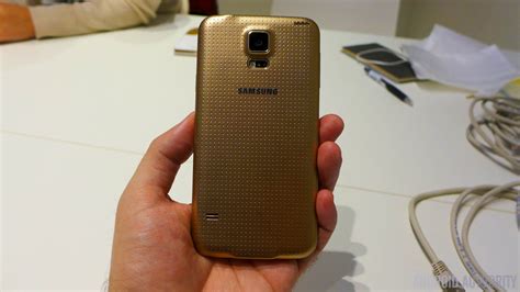 Samsung Galaxy S5 Gold Andro Hot Gadget