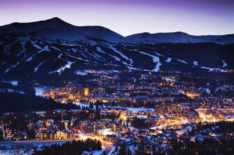 11 Best Christmas Towns In Colorado