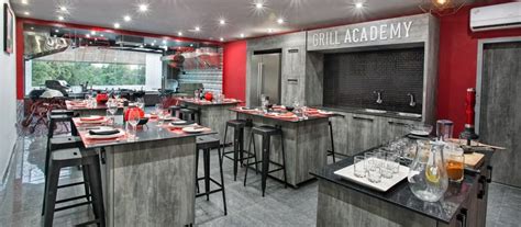 Grilling is a passion that's reflected in everything we do. Weber Grill Academy: la strategia di edutainment e ...