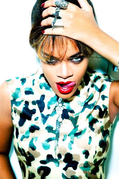 すごい Rihanna Talk That Talk メドジャンジクロ