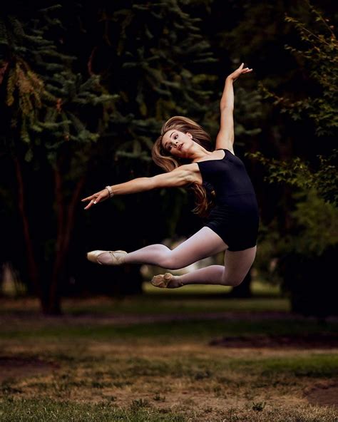 Outdoor Ballet Dancer Photography Ideas Ballet Outfits And Pointe